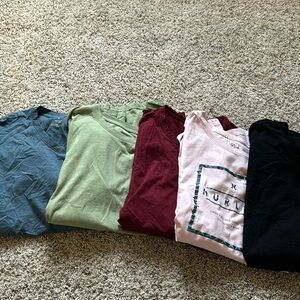 Lot of men’s shirts all fit like medium.